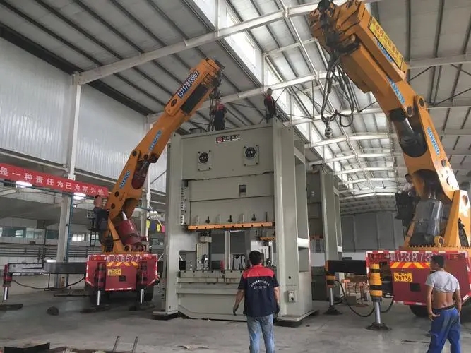 注塑機搬運中需要要注意些什么？